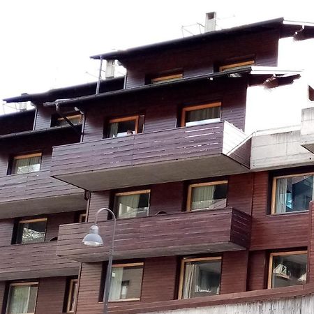 Comodo Alloggio Con Accesso Diretto Alle Piste Santa Caterina Valfurva Eksteriør bilde