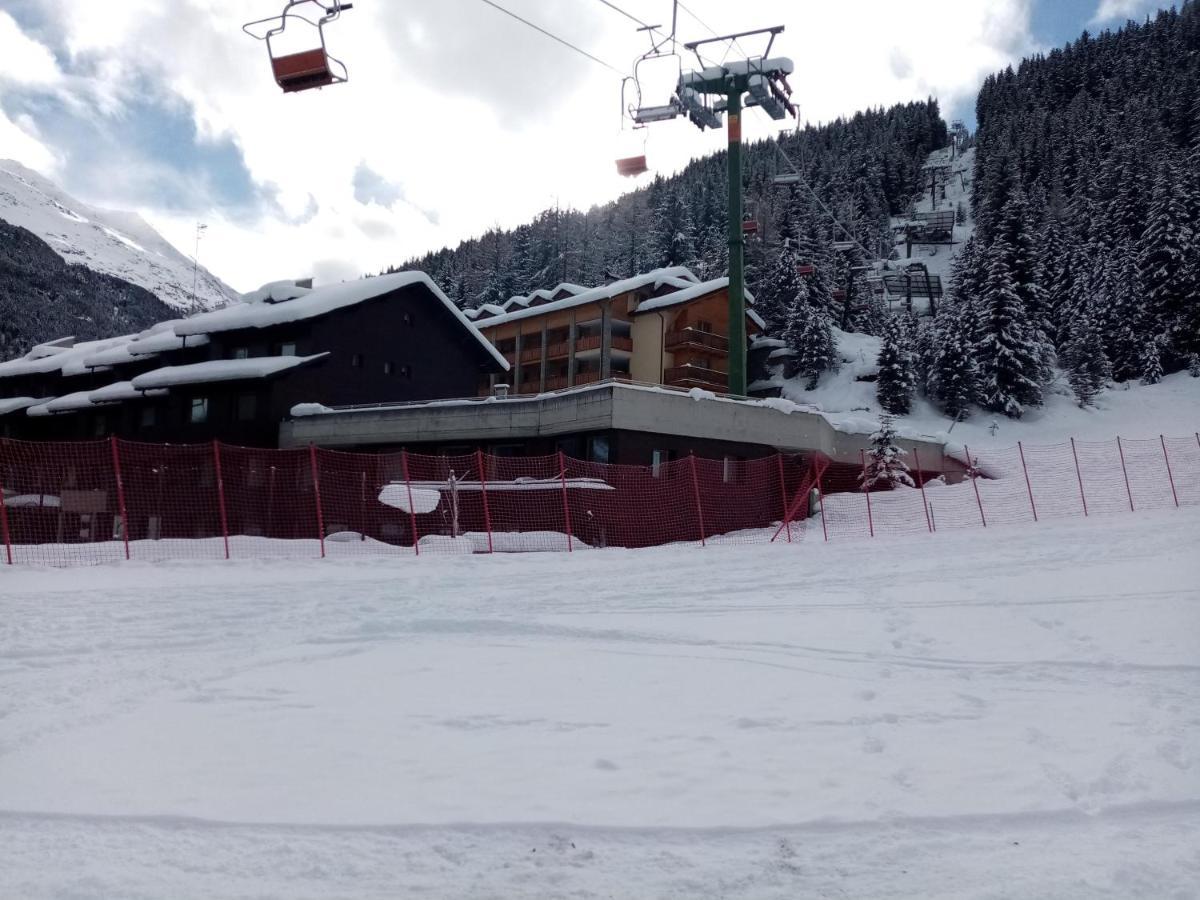 Comodo Alloggio Con Accesso Diretto Alle Piste Santa Caterina Valfurva Eksteriør bilde