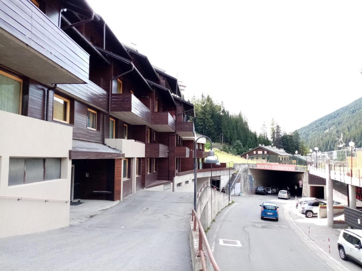Comodo Alloggio Con Accesso Diretto Alle Piste Santa Caterina Valfurva Eksteriør bilde